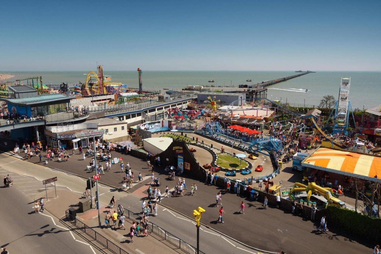 Seafront Suites - Close To Beach, Train Station & Southend Airport 桑斯安 外观 照片