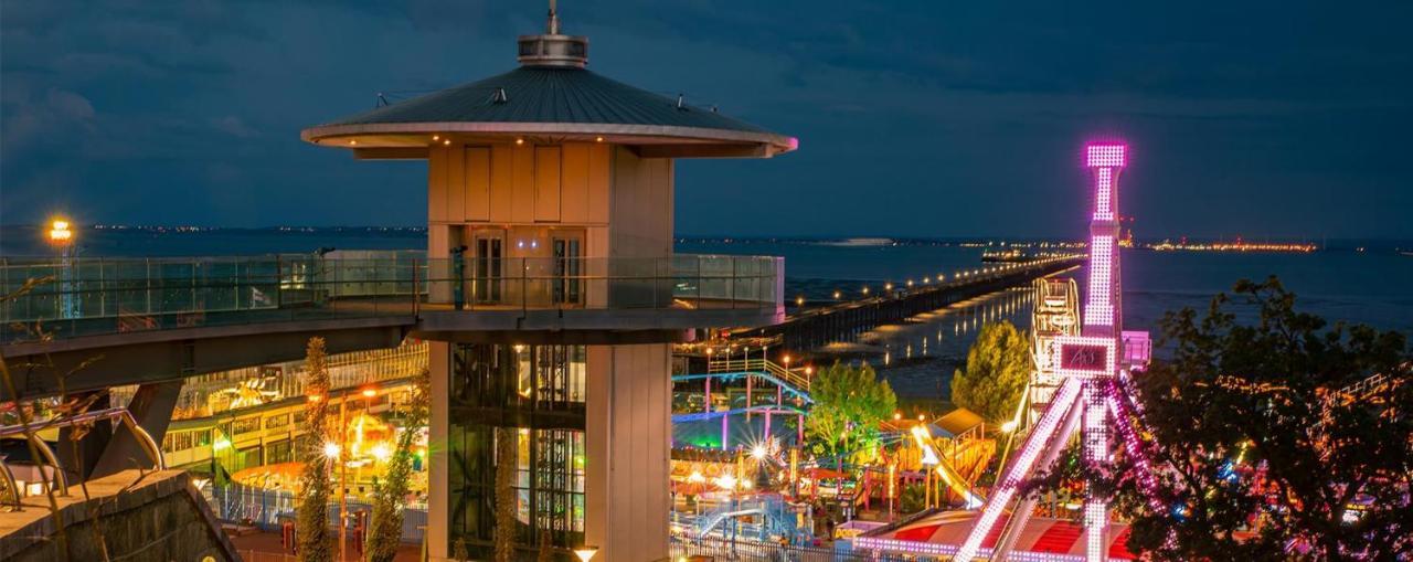 Seafront Suites - Close To Beach, Train Station & Southend Airport 桑斯安 外观 照片