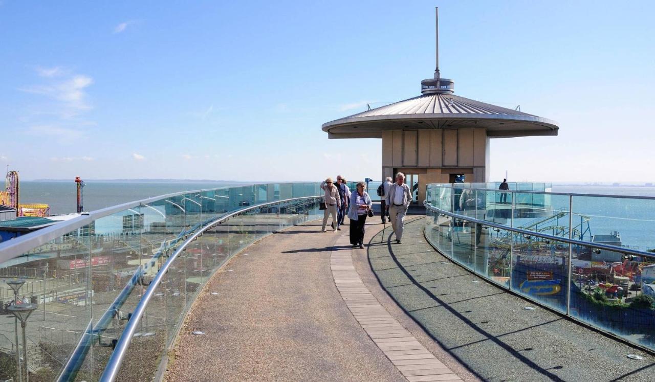 Seafront Suites - Close To Beach, Train Station & Southend Airport 桑斯安 外观 照片